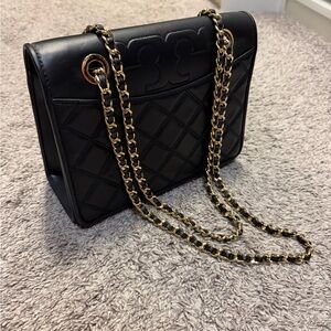 Tory Burch Black Quilted Shoulder Bag with Gold Chain